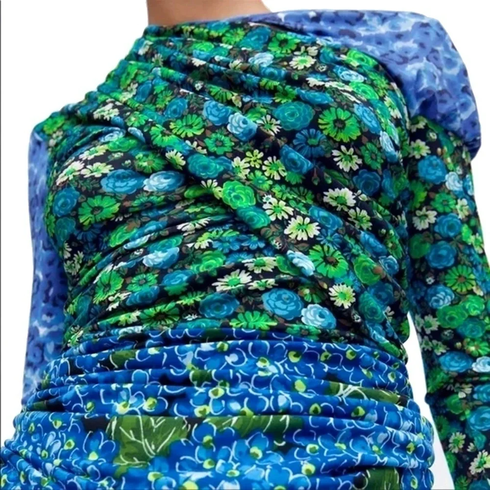 ZARA Patchwork Floral Blouse Top Keyhole Neckline Ruched Draped Cape Sleeve NWOT - Picture 5 of 16